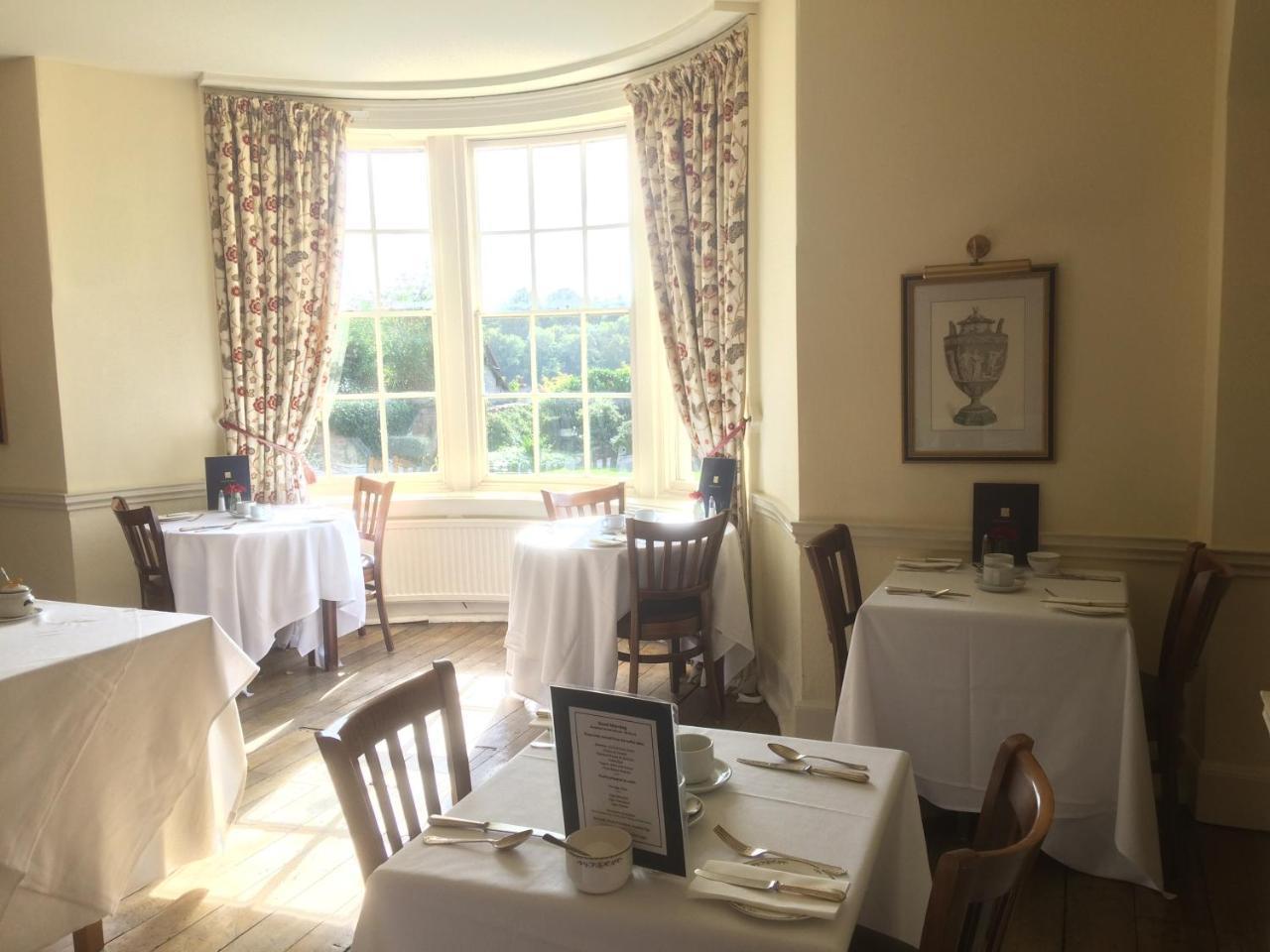 Dinham Hall & Elliotts Bistro Hotel Ludlow Luaran gambar