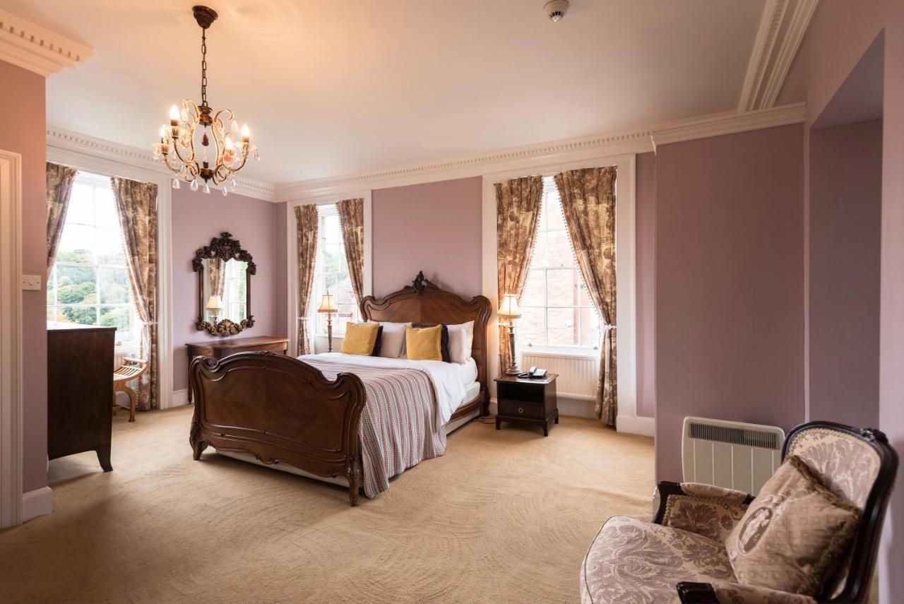 Dinham Hall & Elliotts Bistro Hotel Ludlow Luaran gambar