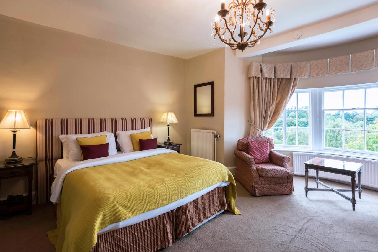 Dinham Hall & Elliotts Bistro Hotel Ludlow Luaran gambar